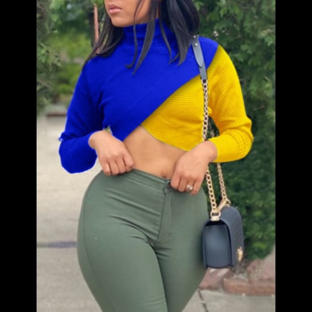 Crop Blue & Yellow Split Crisscross Front Joint Turtleneck Long Sleeve Sweater